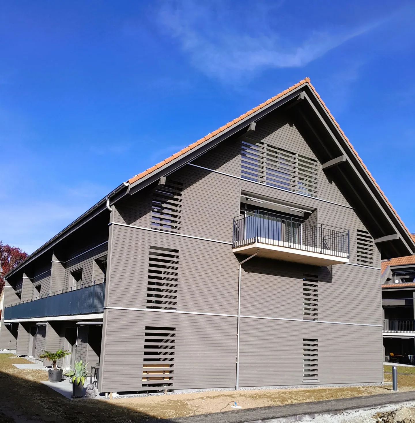 Vivere e lavorare sotto lo stesso tetto in un sogno appartamento mansardato di 3,5 stanze con galleria - Foto 1 di 3