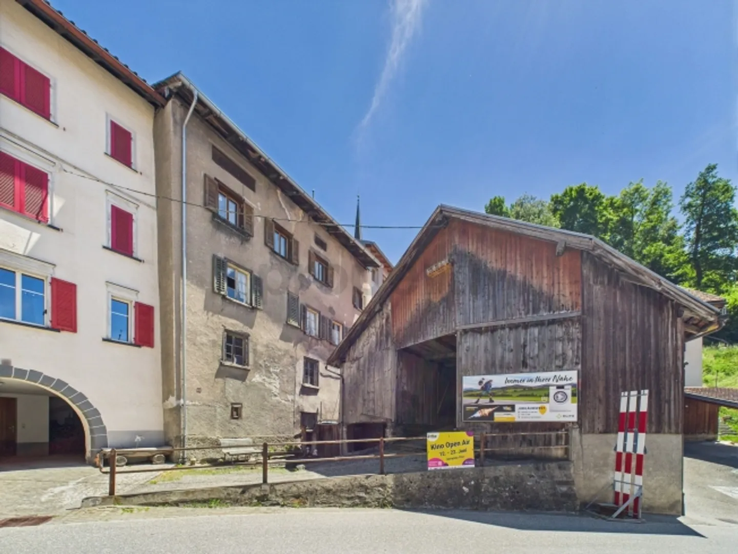 Charmantes Reihenhaus in Tamins - Foto 1 von 13