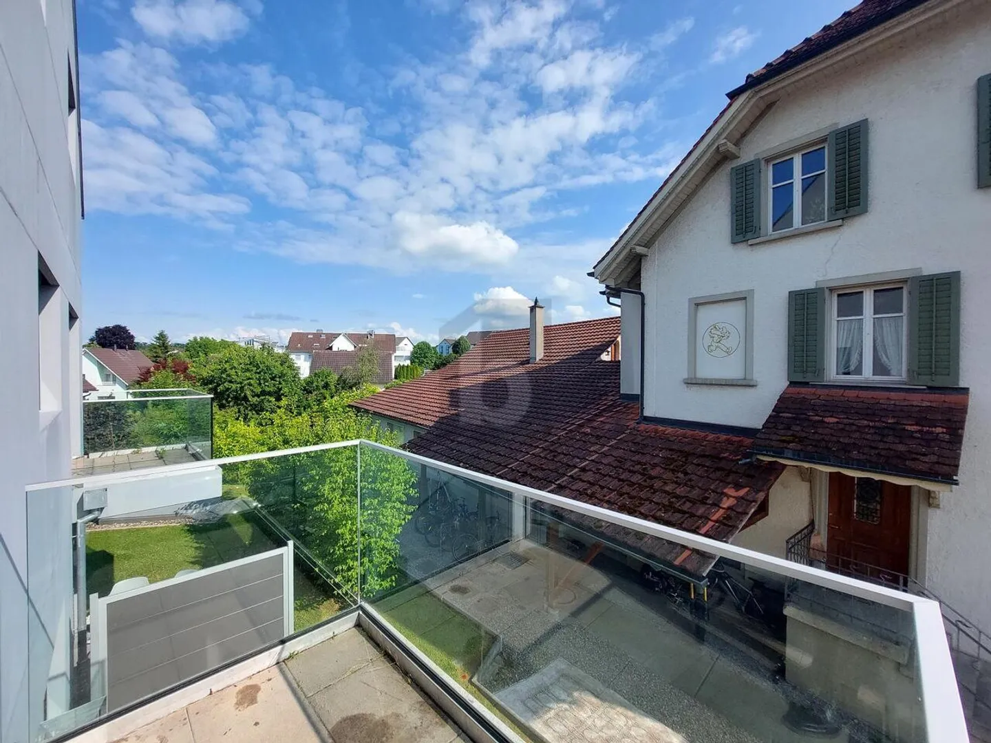 CON BALCONE E ATTREZZATURA MODERNA - Foto 1 di 5