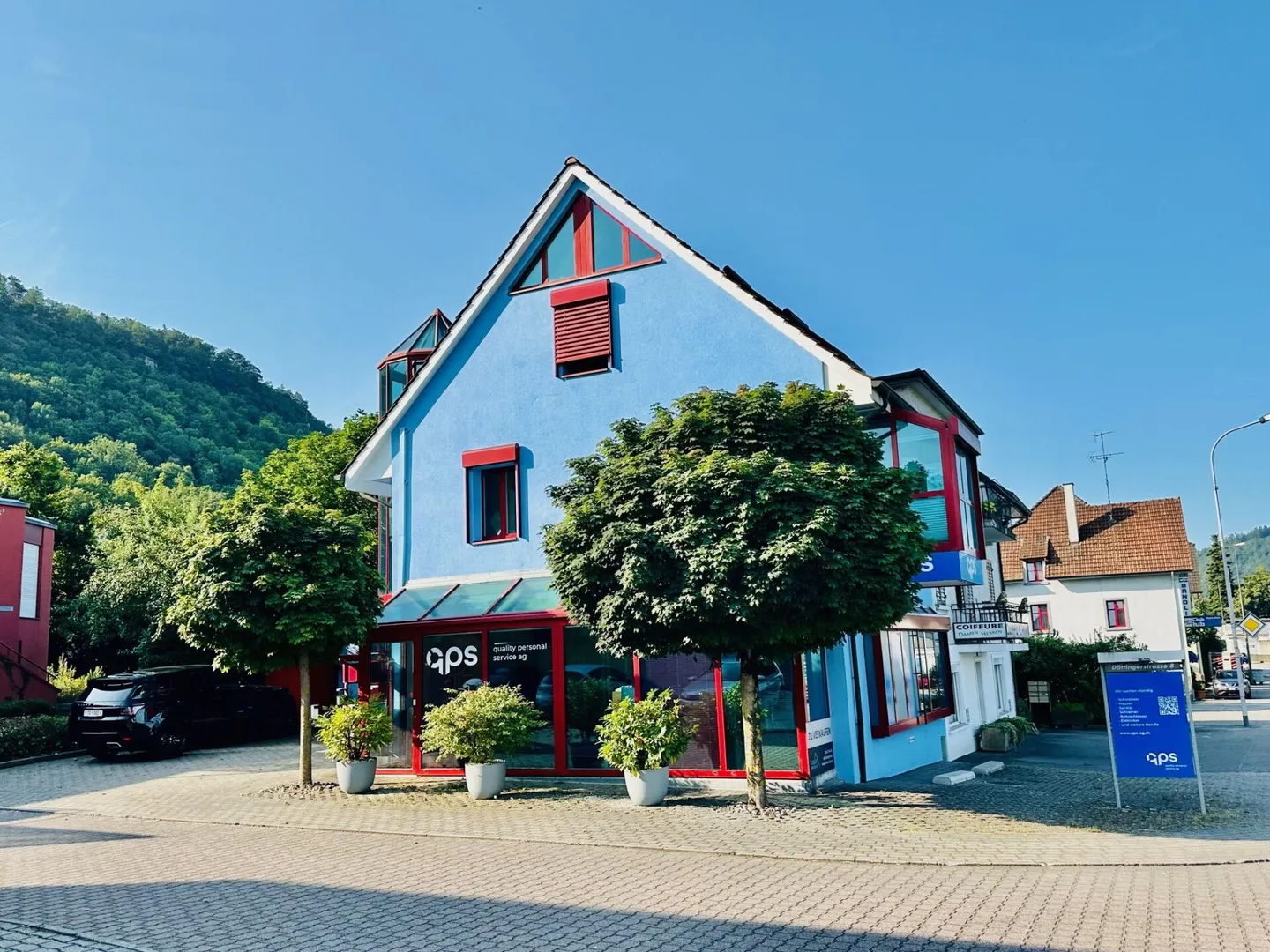 Geschäftsliegenschaft - Foto 1 von 6