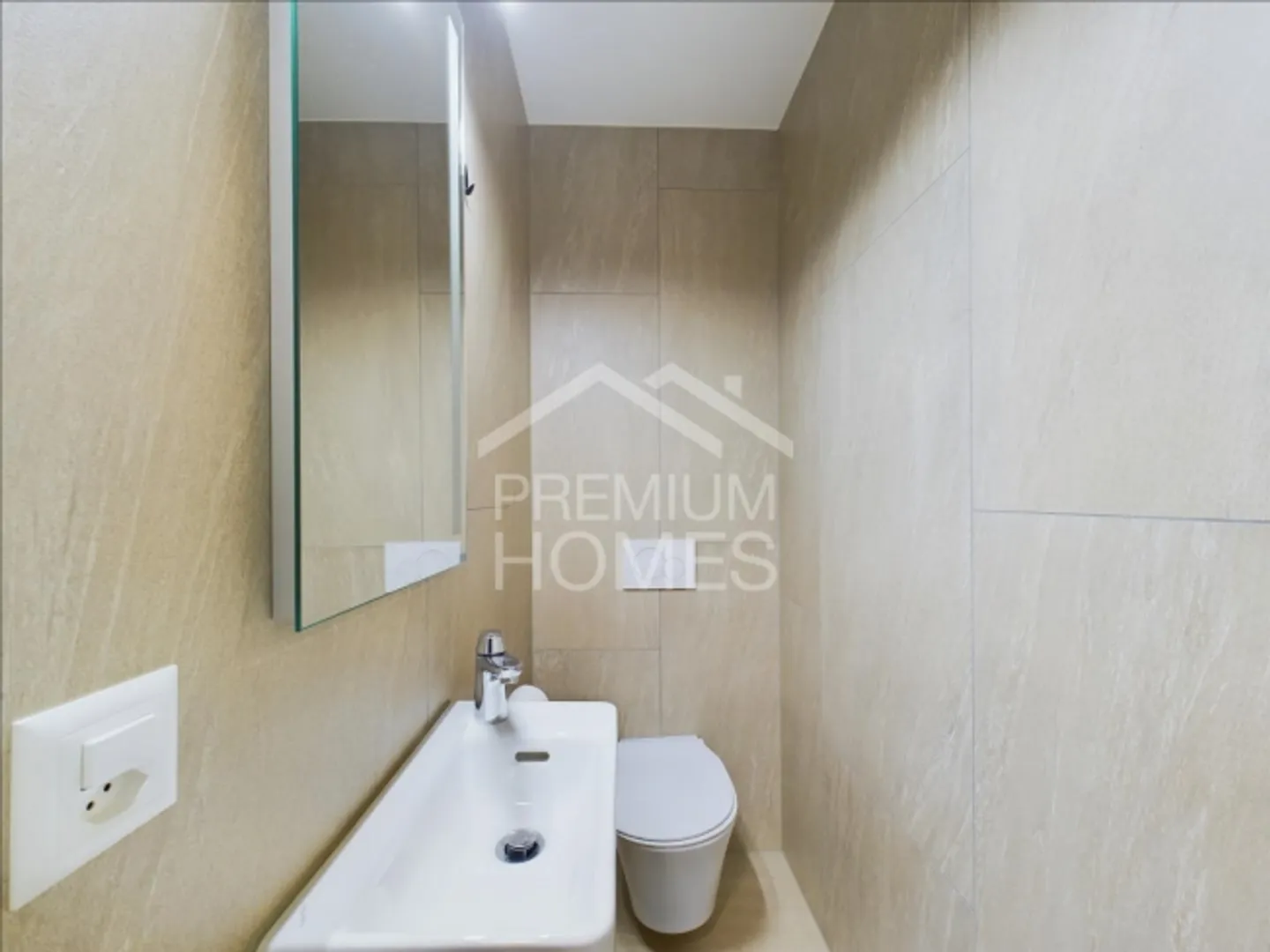 ÊTRE AU CENTRE DE L'ATTENTION - Photo 4 sur 4