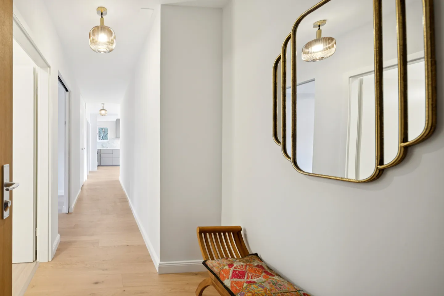 Coup de coeur assuré ! Appartement entièrement rénové, vue imprenable - Photo 4 sur 19