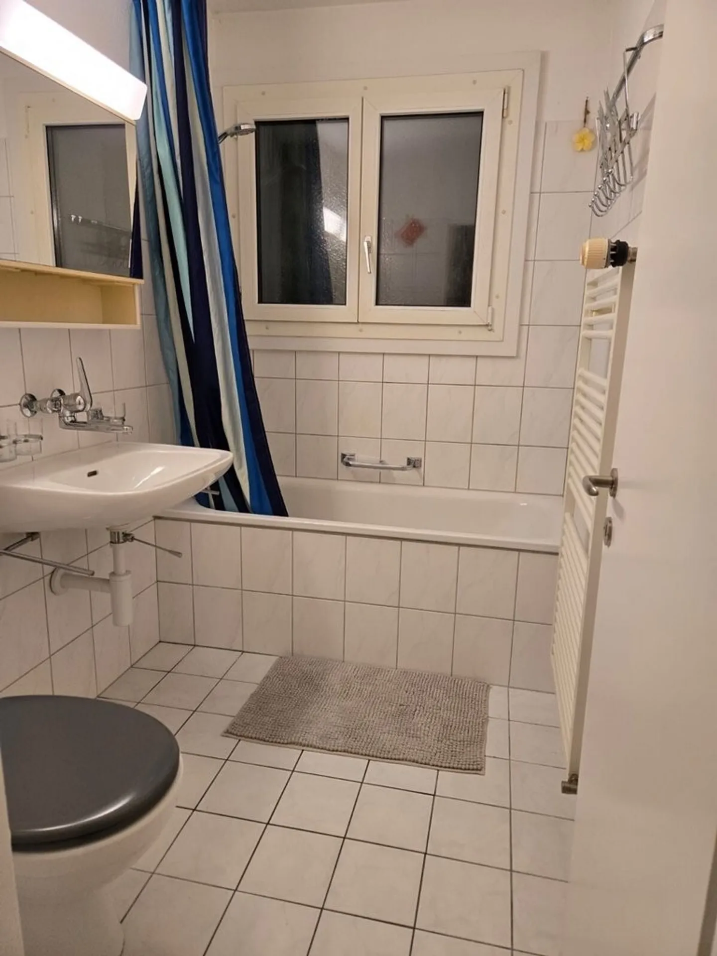 Central 4.5-room apartment in Adliswil for rent from 01.12.2025 - Photo 6 of 7