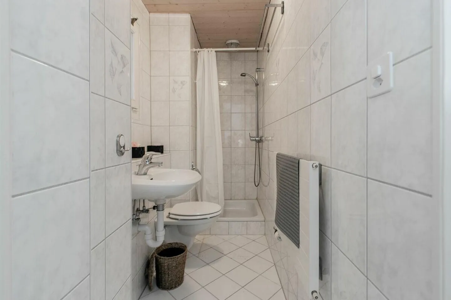 Propriété de la vieille ville avec un mélange d'utilisation attrayant - Photo 6 sur 15