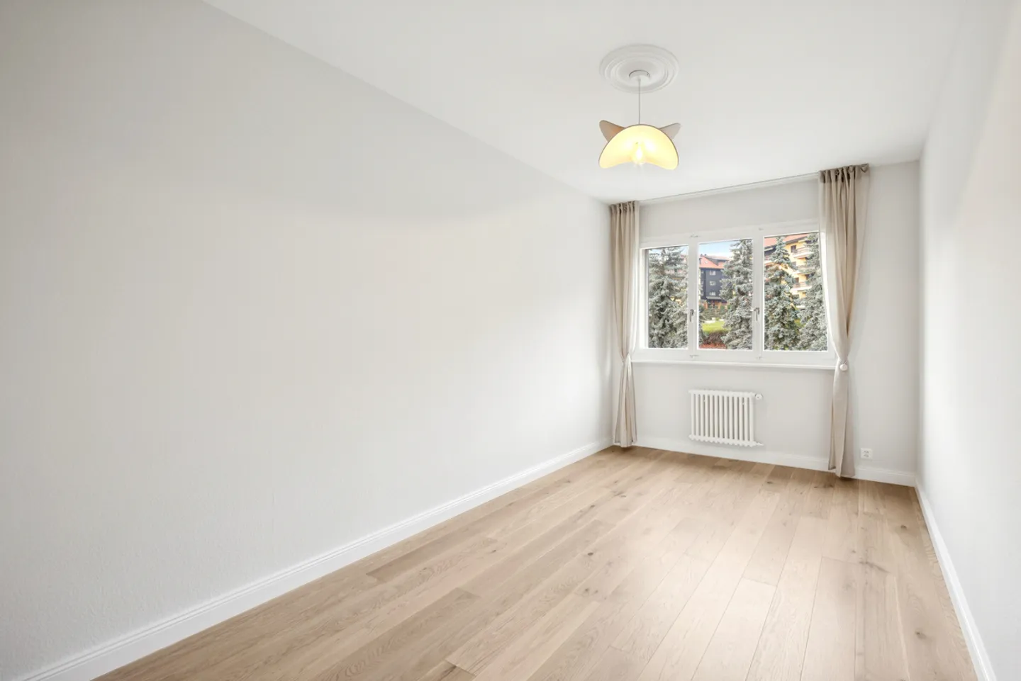 Coup de coeur assuré ! Appartement entièrement rénové, vue imprenable - Photo 12 sur 19