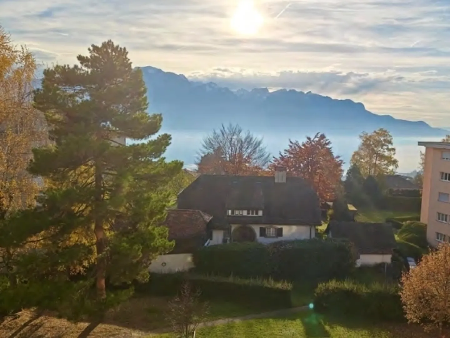 Coup de coeur assuré ! Appartement entièrement rénové, vue imprenable - Photo 18 sur 19