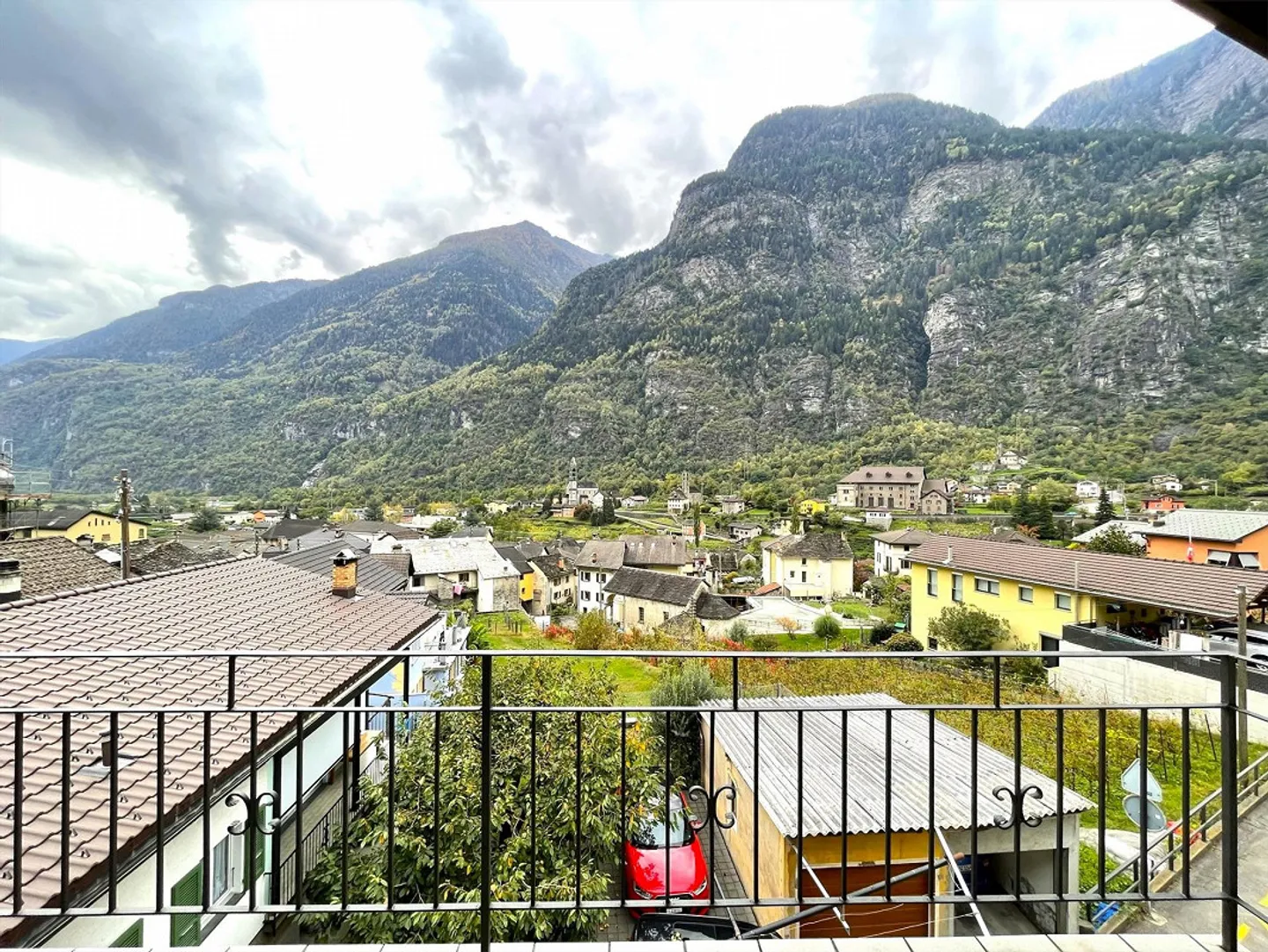 Casa plurifamiliare a Giornico - Foto 13 di 17