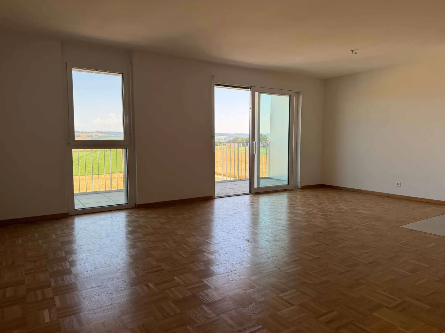 New 4½ Room Apartment with View - Photo 3 of 9