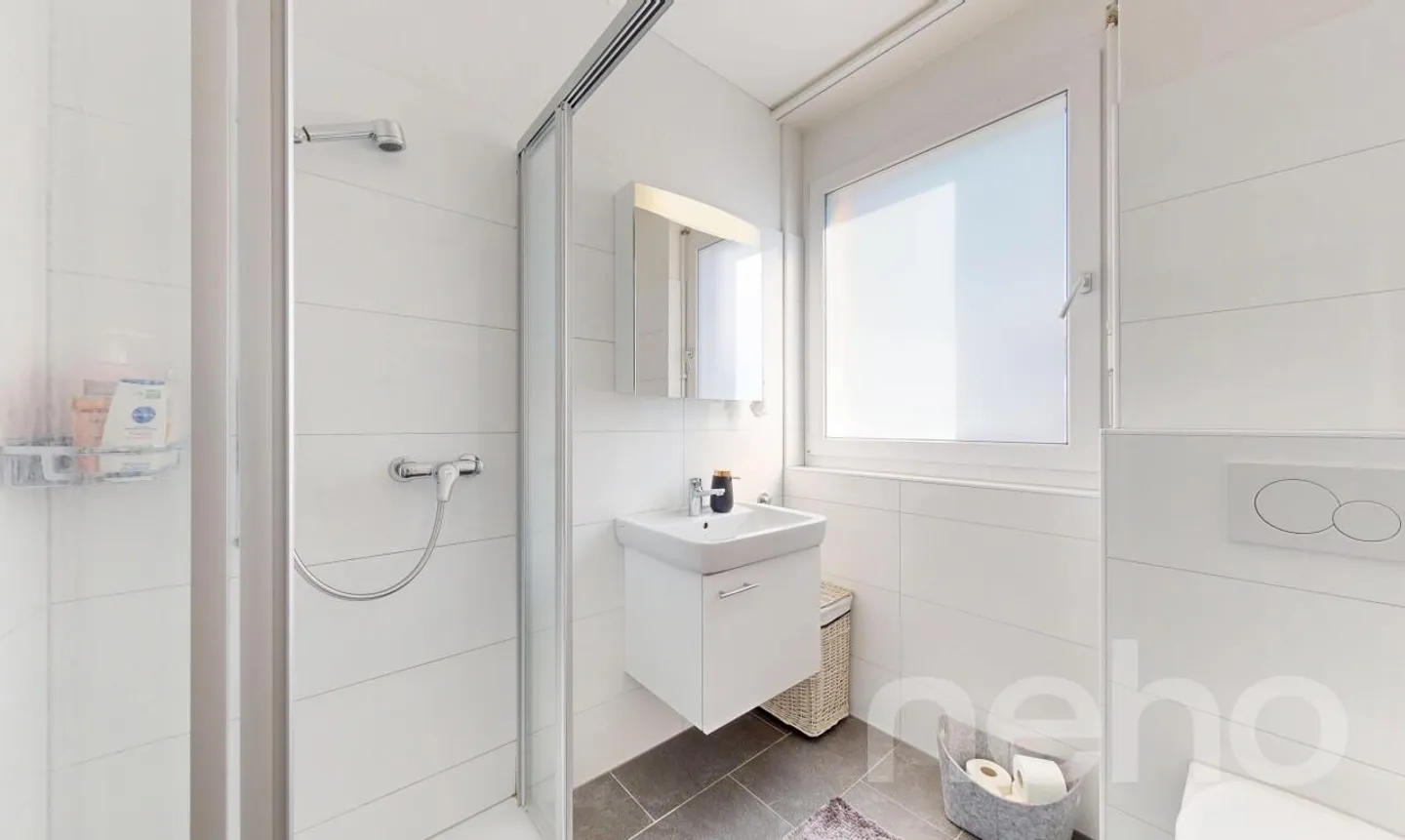 Stylish 3.5-room apartment in Lengwil - Photo 8 of 11