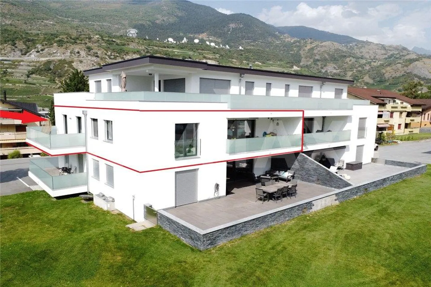 4.5 Room Apartment - Photo 1 of 13