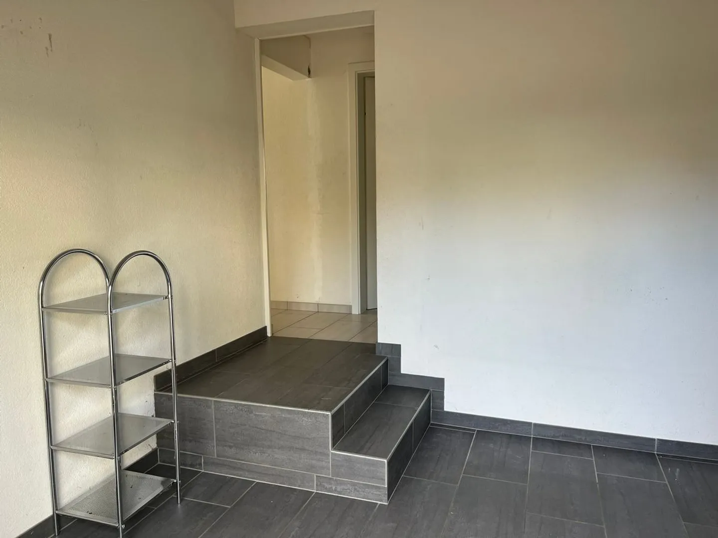 Casa indipendente spaziosa con grande terreno a Courfaivre - Foto 13 di 13