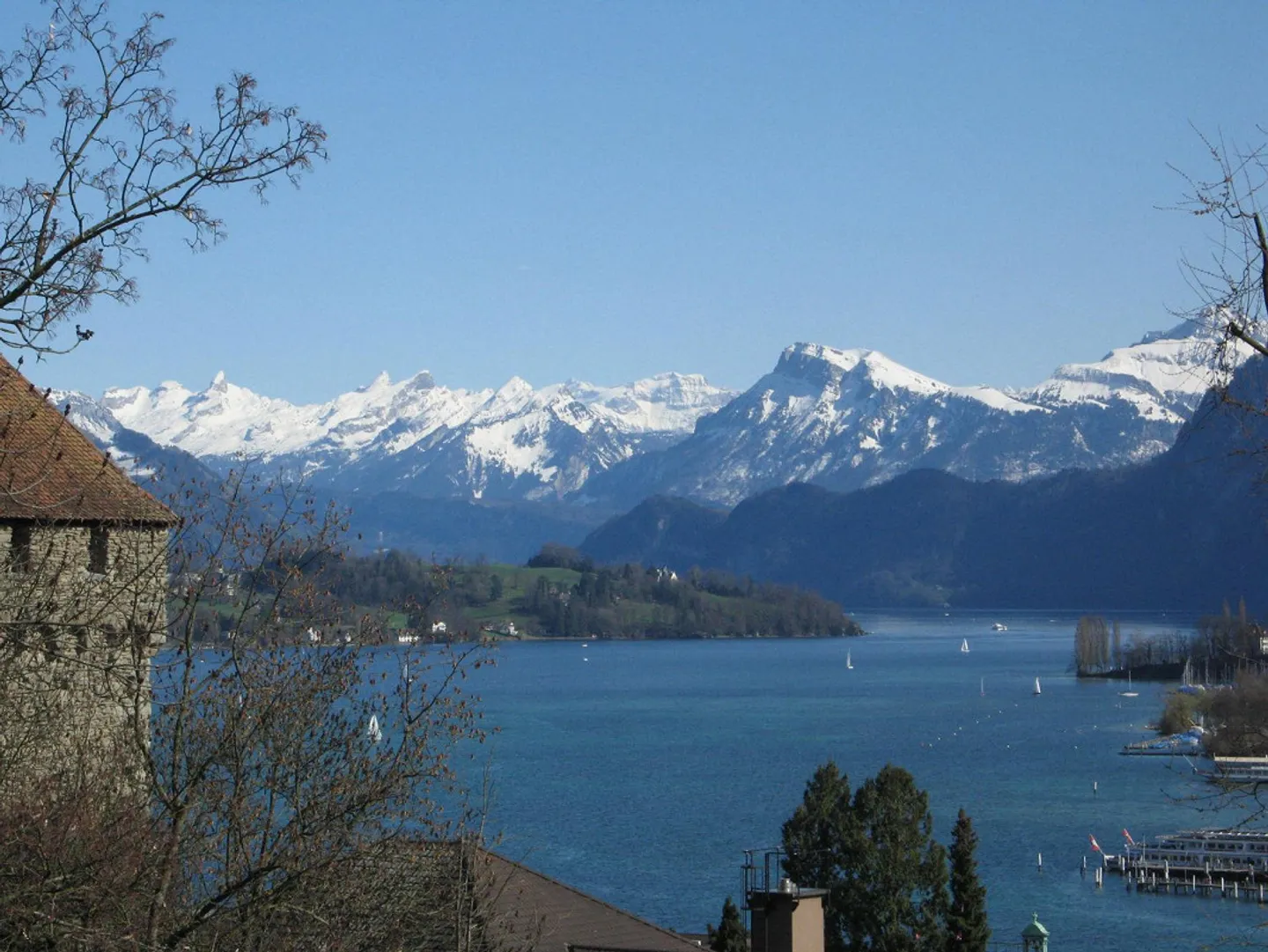 Renovierte Wohnung mit Seeblick - Foto 1 von 12