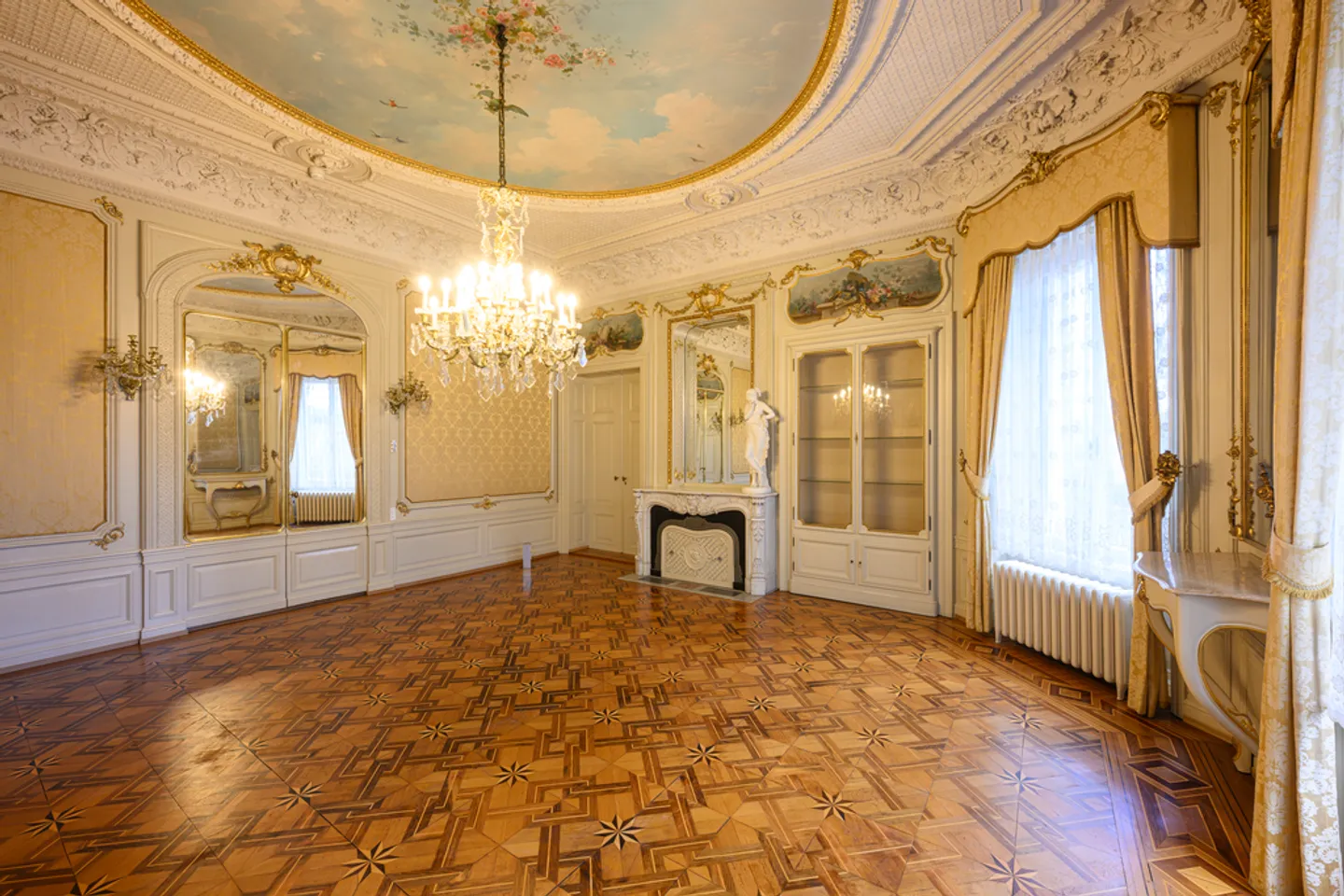 Your new company headquarters in a representative villa - Photo 6 of 12