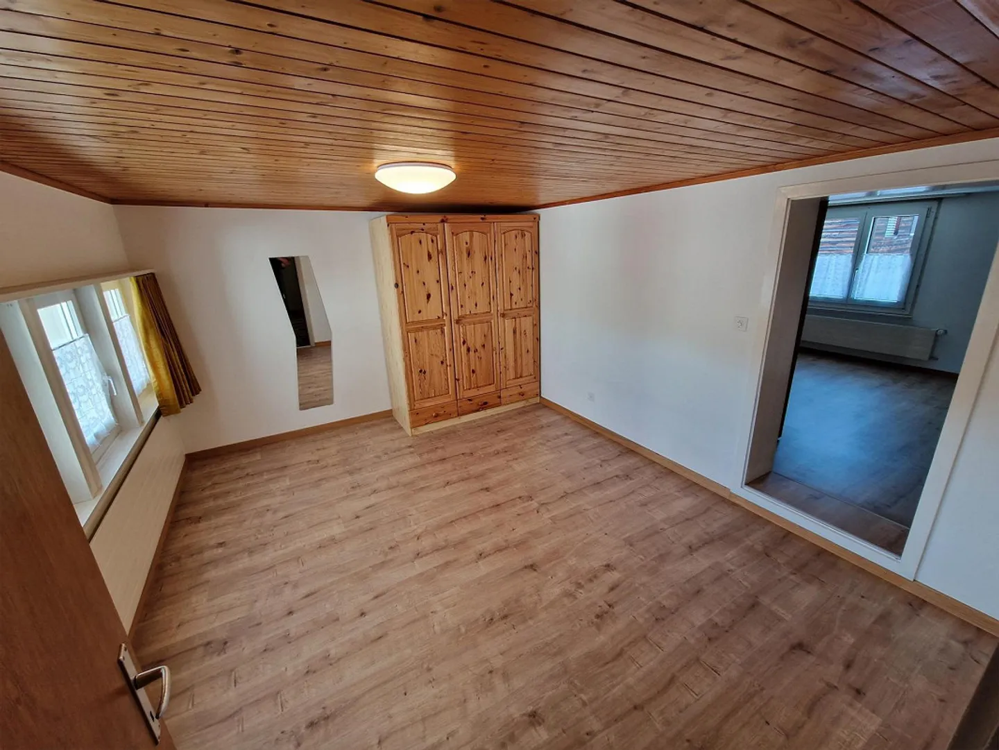 Affascinante casa ristrutturata di 5,5 stanze a 9450 Altstätten - Foto 8 di 12