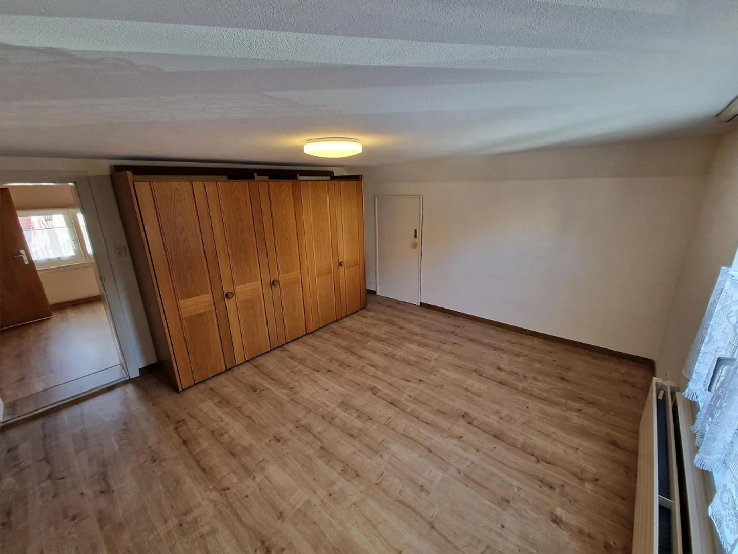 Affascinante casa ristrutturata di 5,5 stanze a 9450 Altstätten - Foto 9 di 12