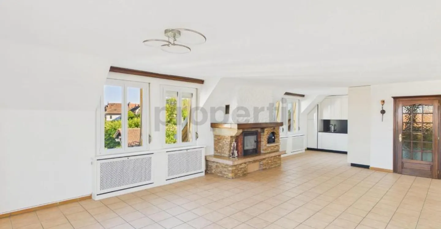 Renovierte 3,5-Zimmer-Wohnung mit Balkon und inkludierter Mietrendite - Foto 3 von 11