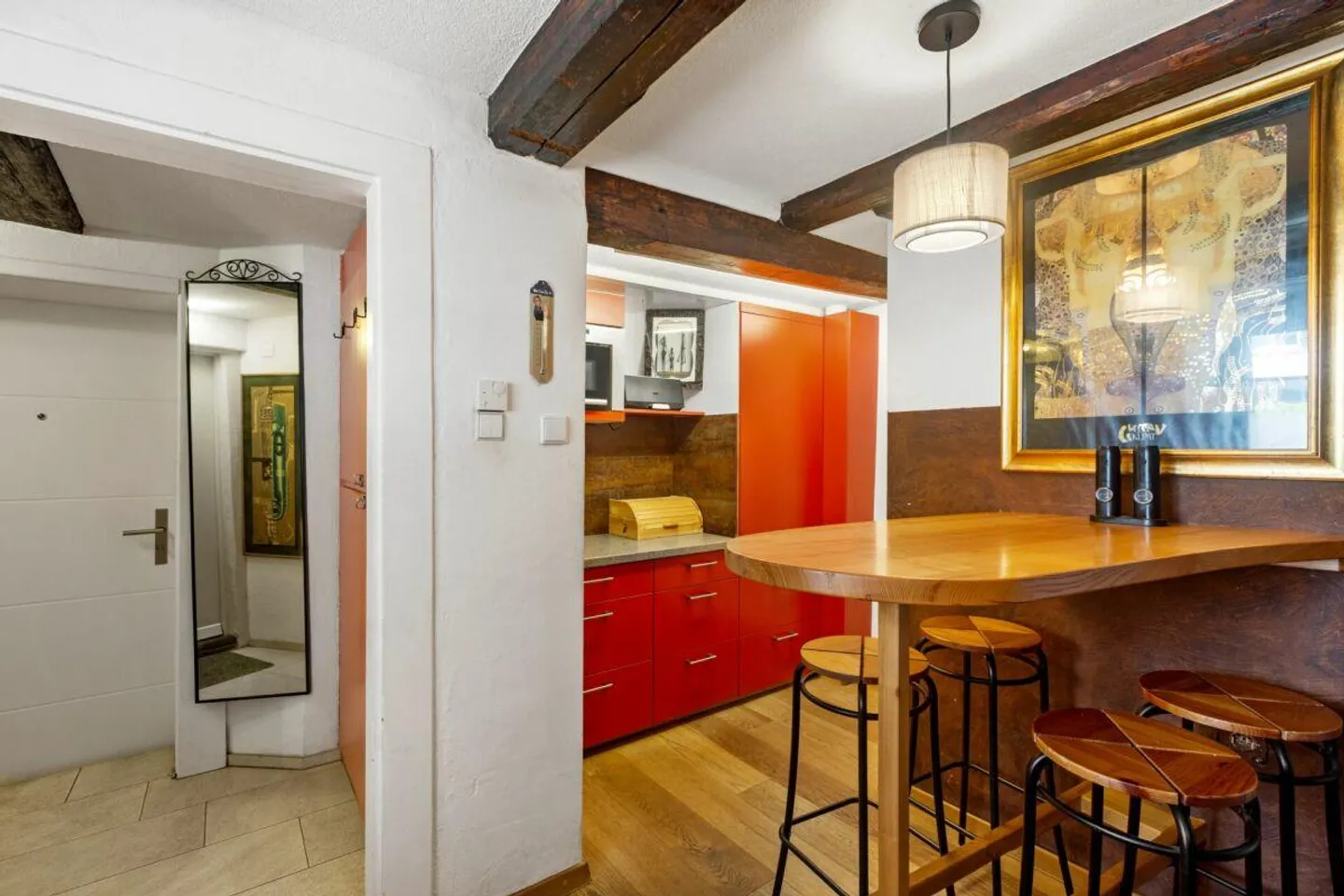 Charming Flarz House in the Core Zone of Zollikon - Ideal as a Student House - Photo 5 of 13