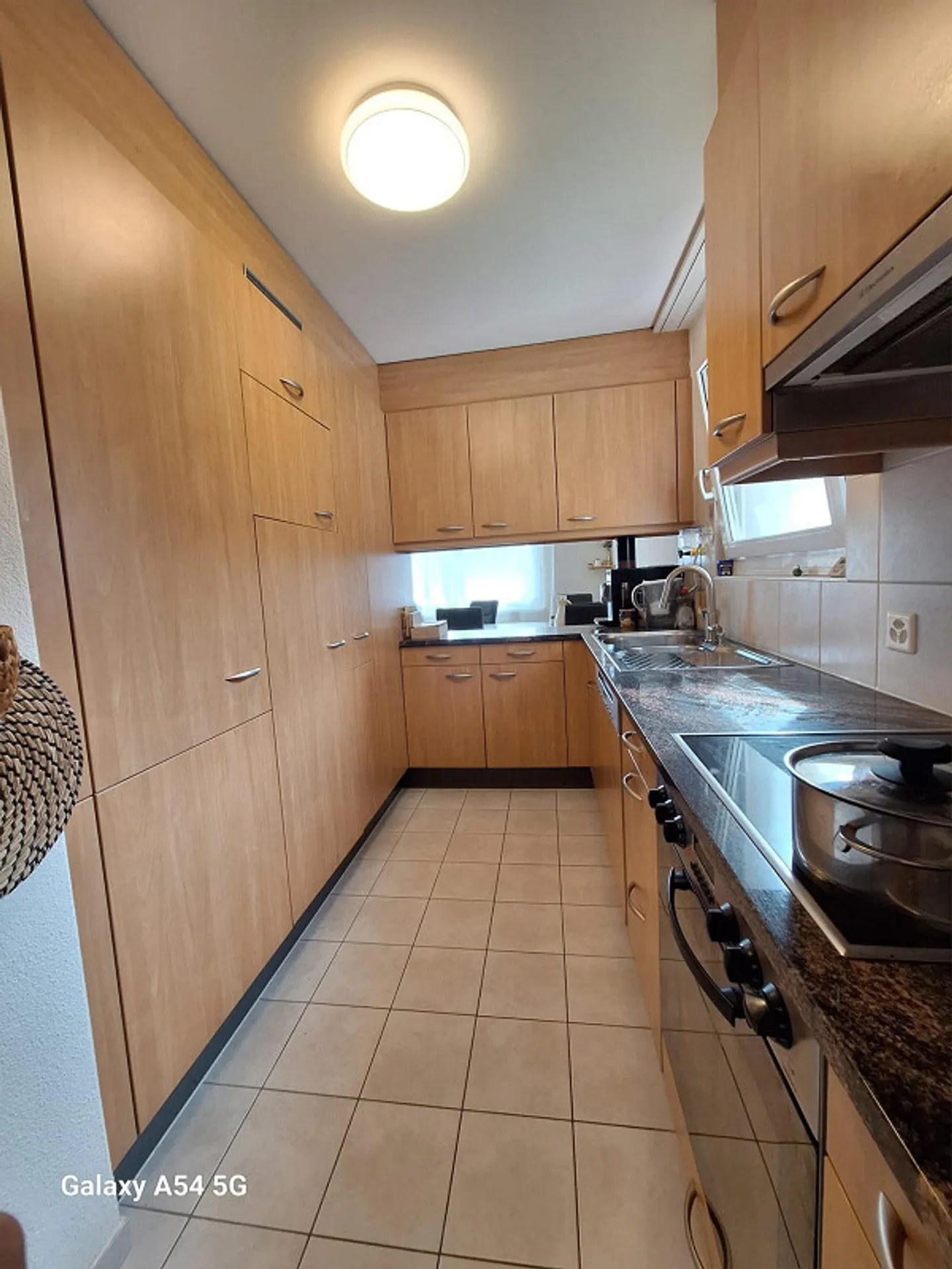 For rent from private: beautiful 4.5 room apartment - Photo 4 of 9