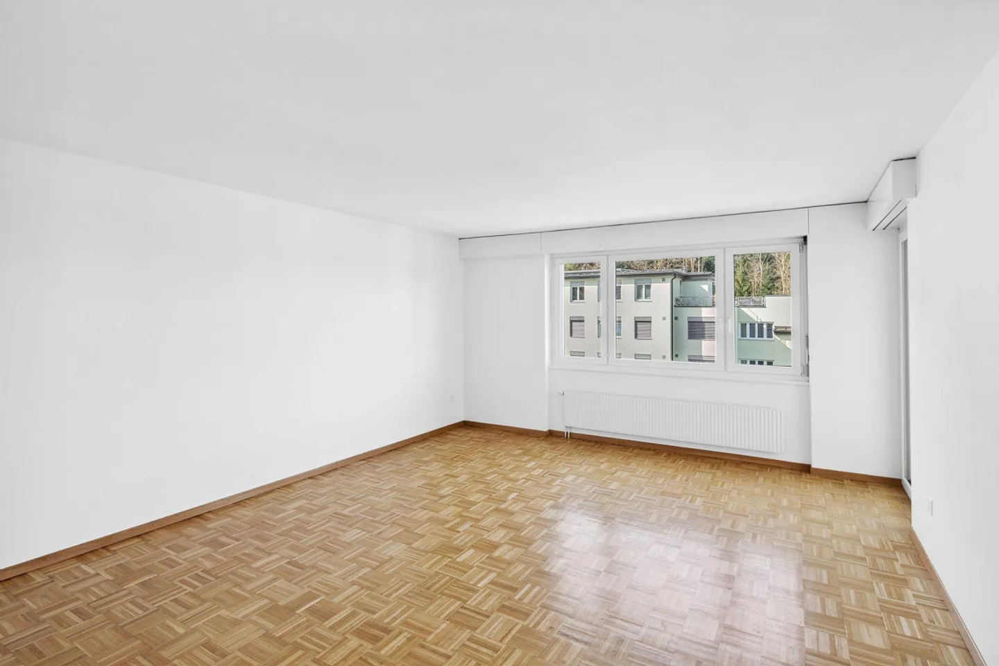 Appartamento luminoso in posizione tranquilla con sole serale! - Foto 2 di 6