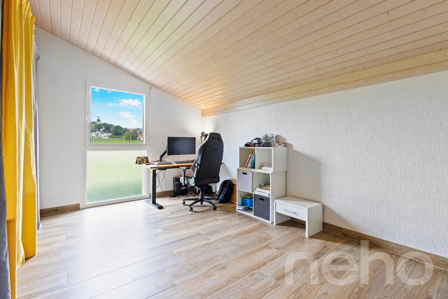 Esclusivo: Grande villa con 3 appartamenti e piscina - Foto 12 di 12