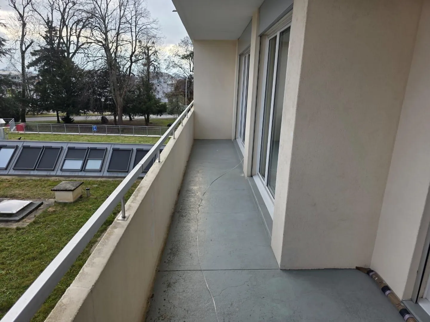 Spacieux appartement 5 pièces avec balcon - Photo 4 sur 9