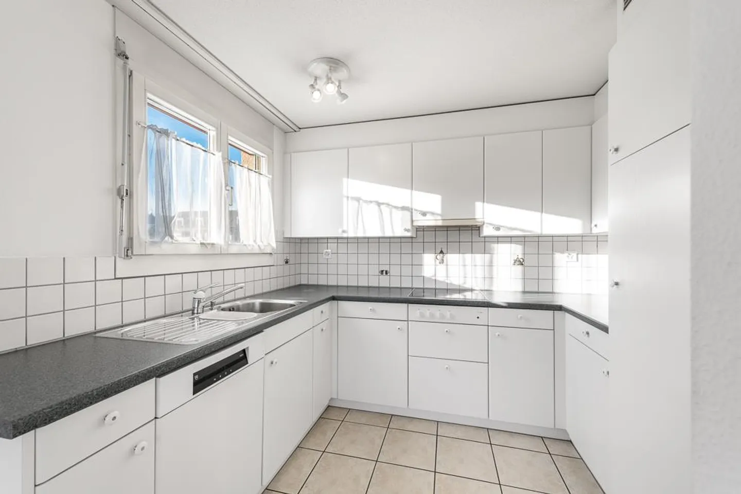 Condominium de 3,5 pièces - Point central - Photo 10 sur 12