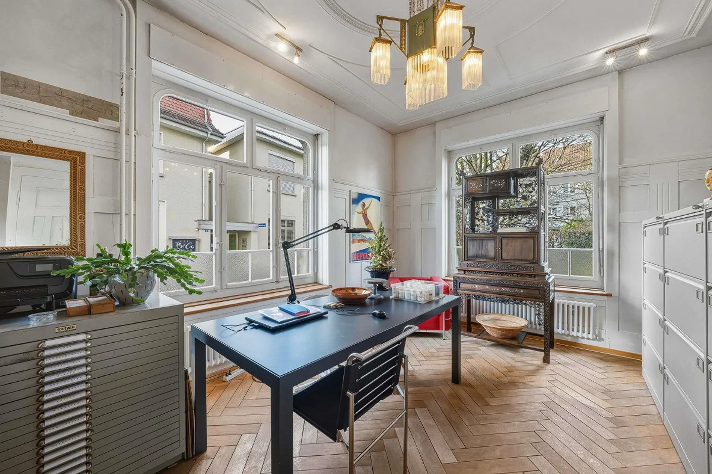 Edificio residenziale e commerciale unico - Foto 3 di 15