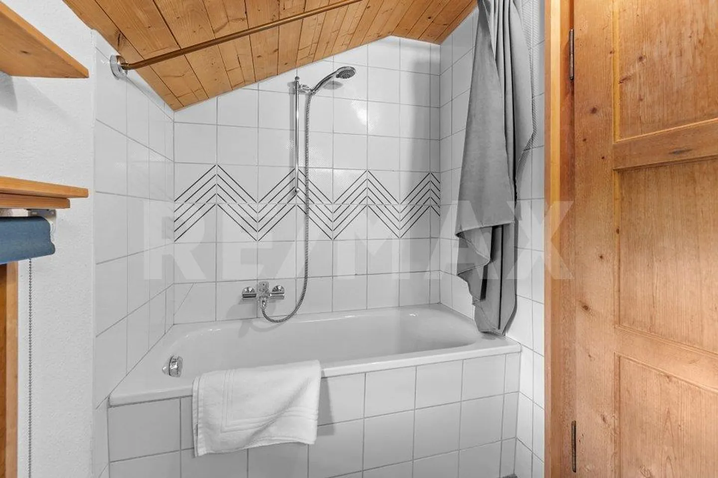 8-Zimmer-Haus - Foto 11 von 13