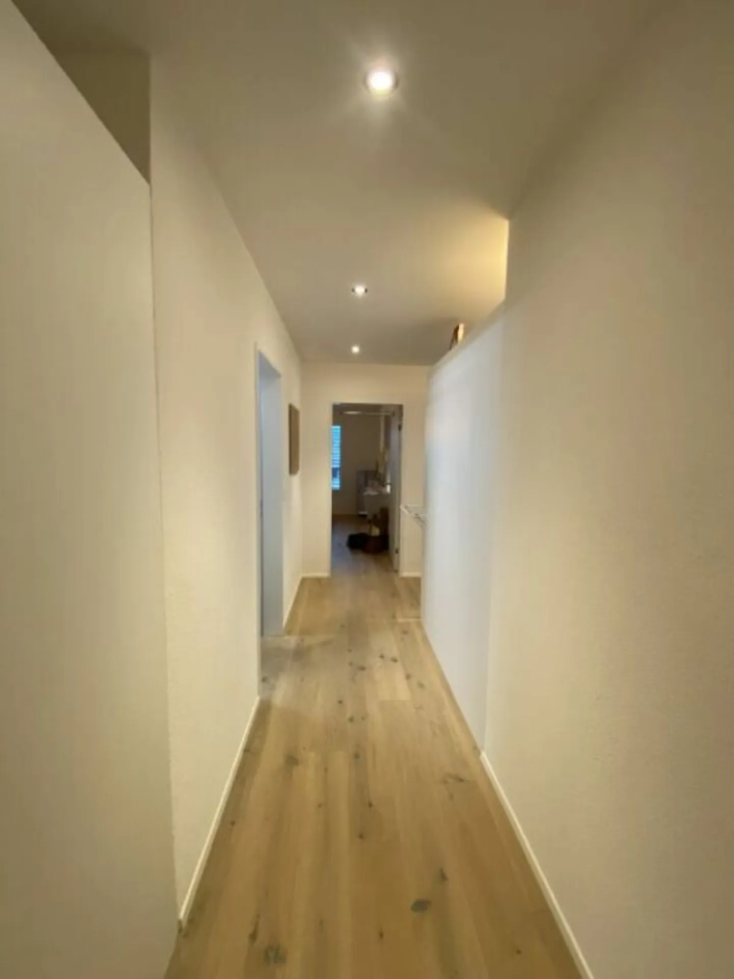 Appartamento accogliente con 2,5 stanze nel centro di Kloten - Foto 2 di 12