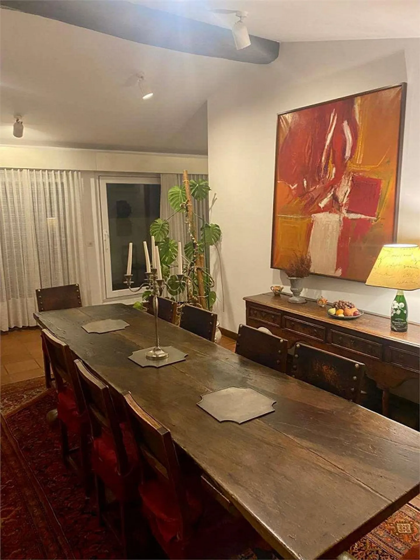 Dachgeschoss von 3,5 Zimmern, hochwertig eingerichtet - Foto 3 von 13