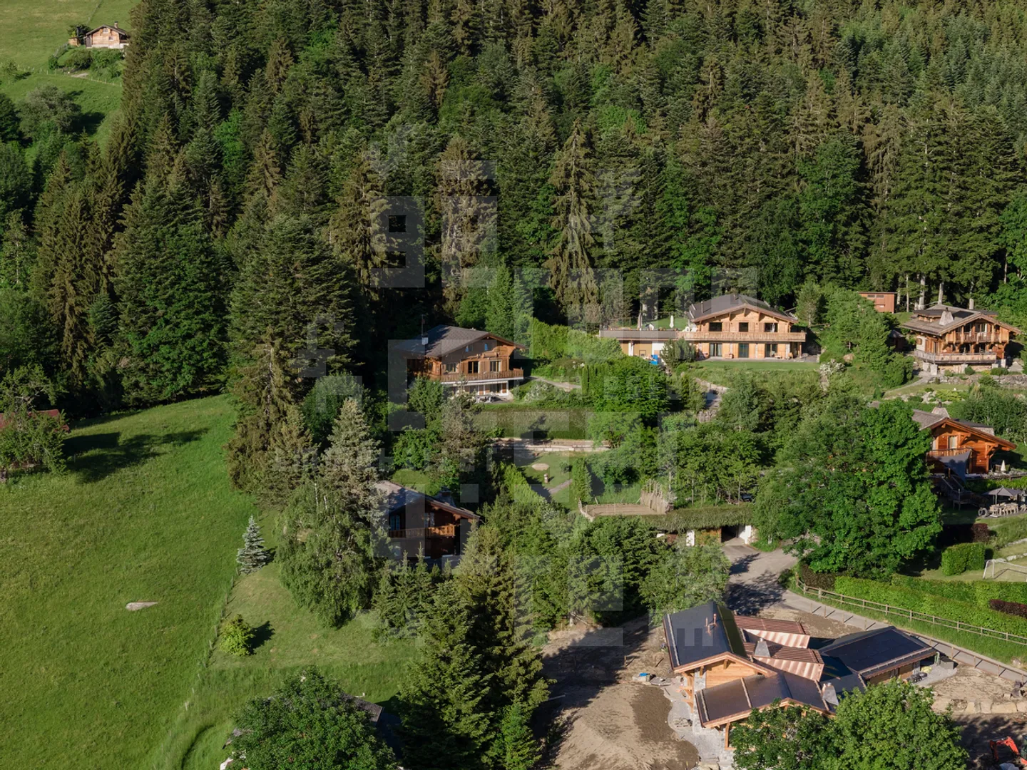 Chalet Charmant avec Vues Étonnantes - Photo 7 sur 47