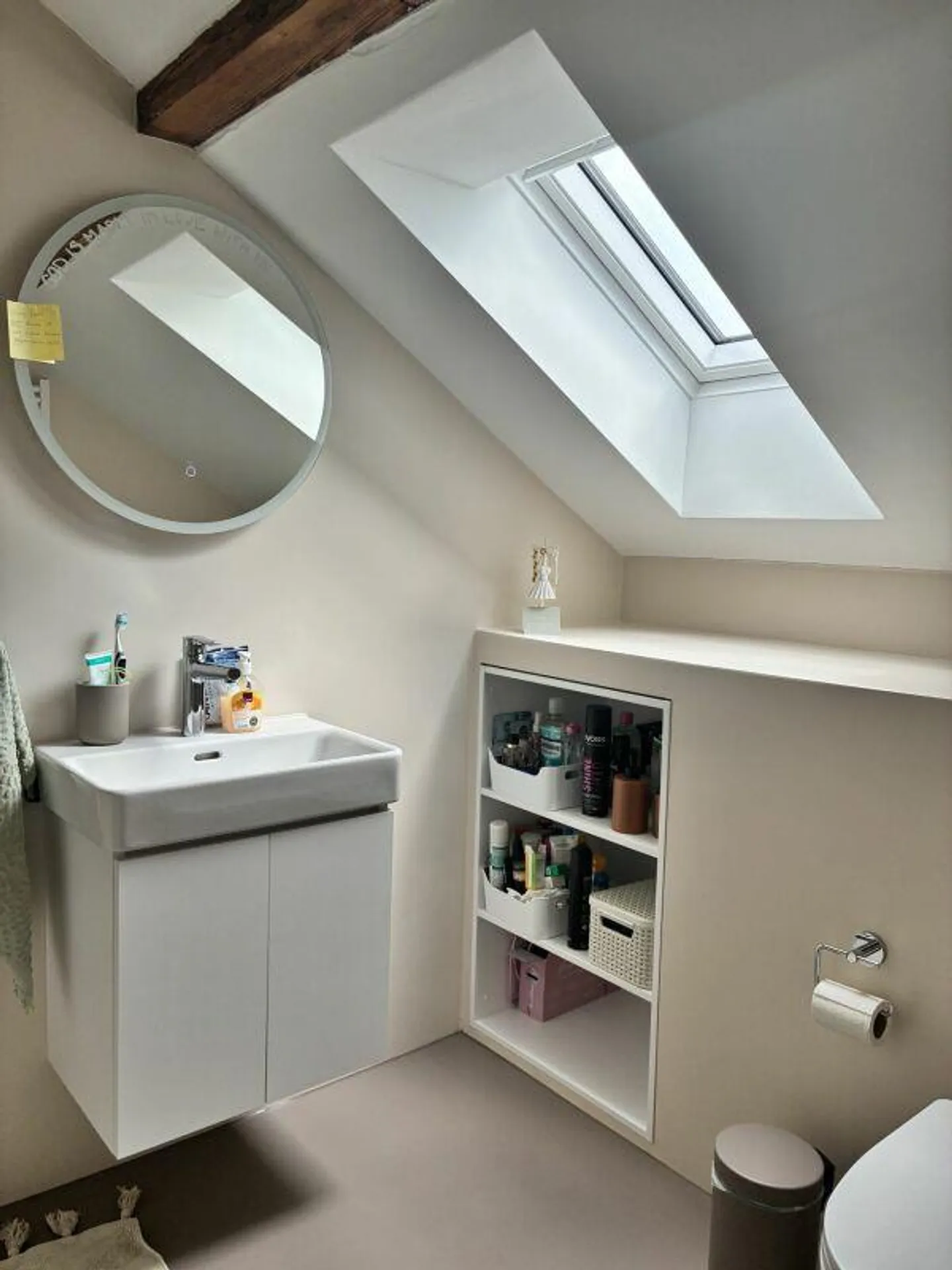 Charming Residential Paradise - Renovated Old Building Apartment in the Center of W... - Photo 8 of 13