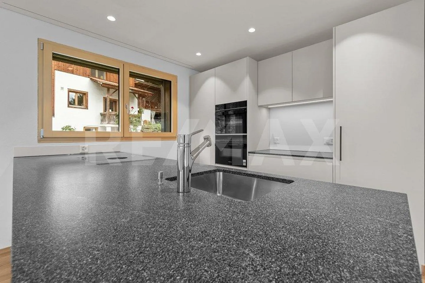 Nuova costruzione - Ultimo appartamento di 3 ½ stanze n. 3 al piano superiore, casa 'Eule'... - Foto 5 di 13