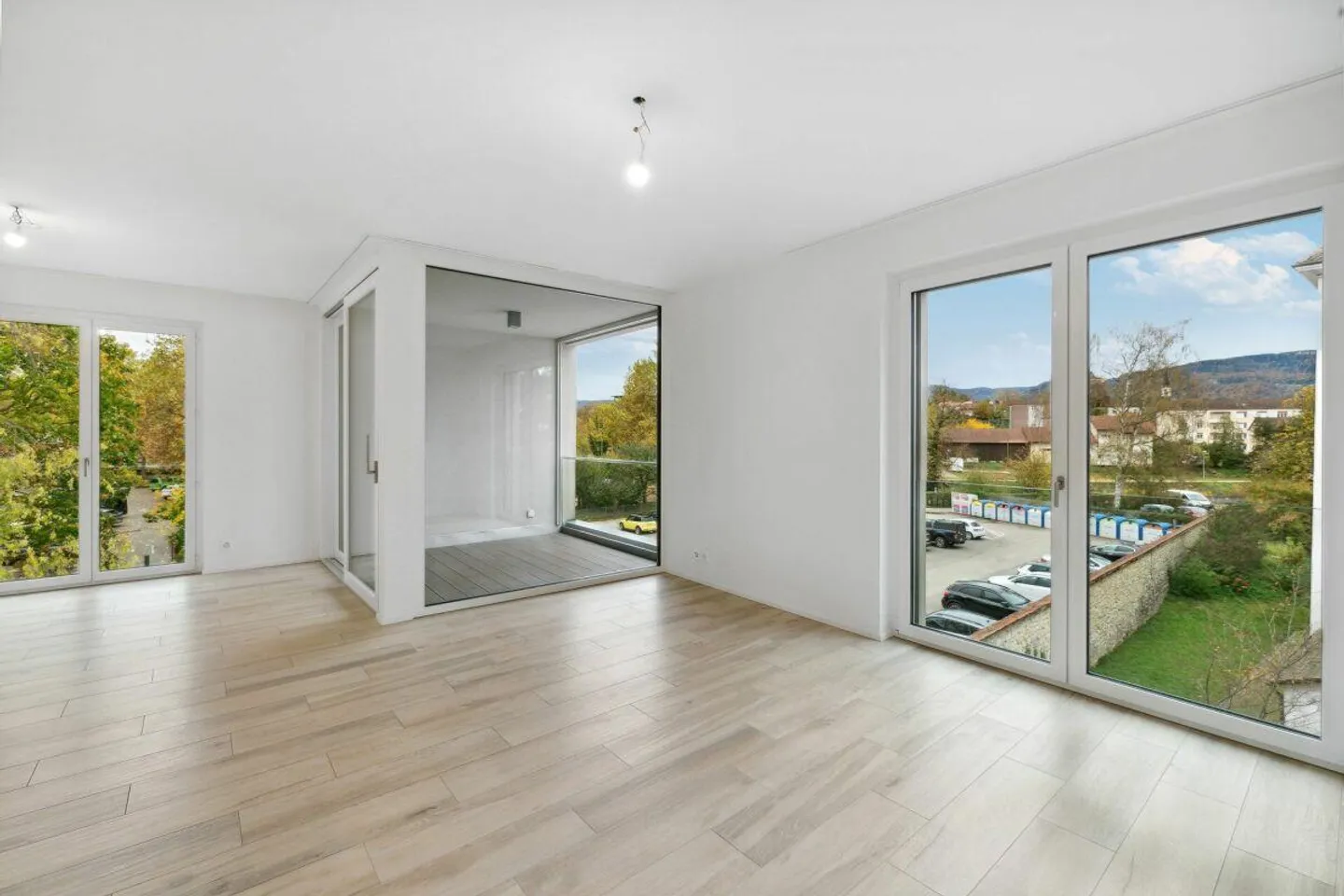 Vivere nella città di Laufen! Moderno appartamento di 4,5 stanze in una posizione tranquilla - Foto 6 di 16