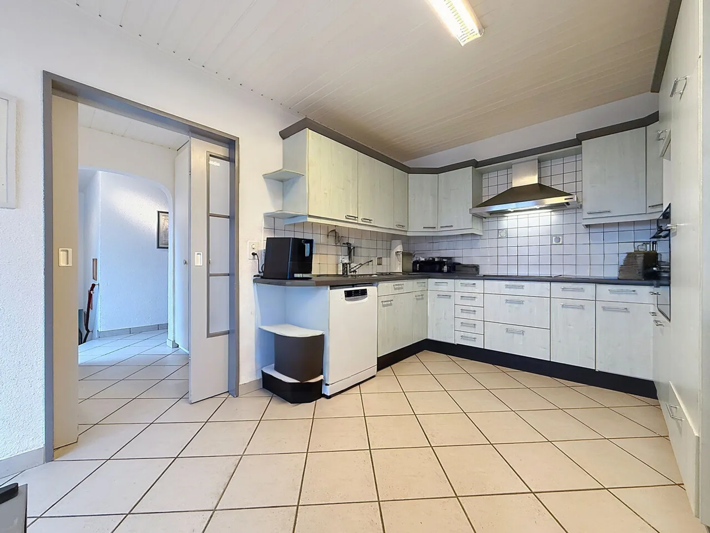 Charming duplex with terrace and balcony - Photo 3 of 14