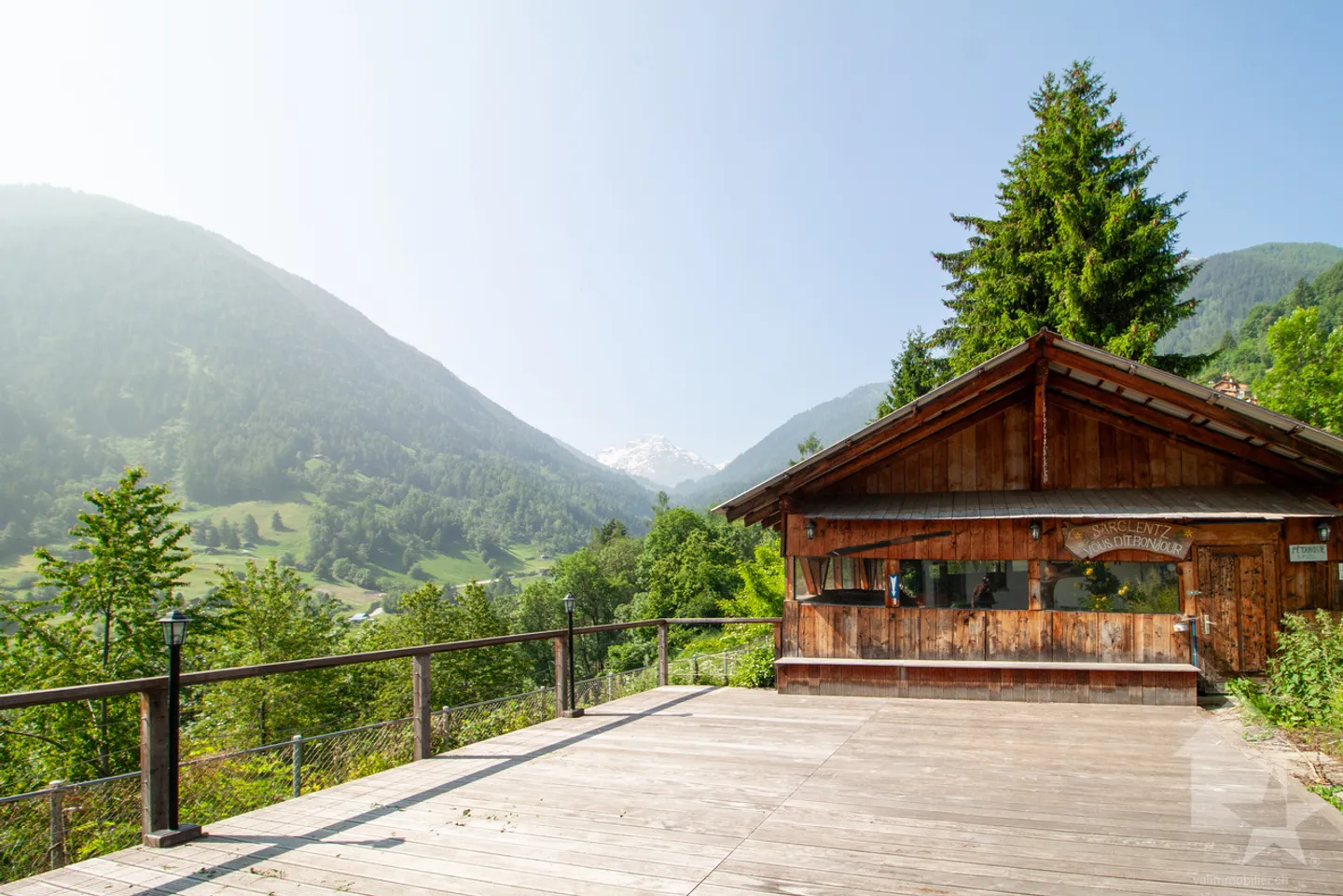Chalet mit Restaurant & Terrasse - Foto 4 von 58