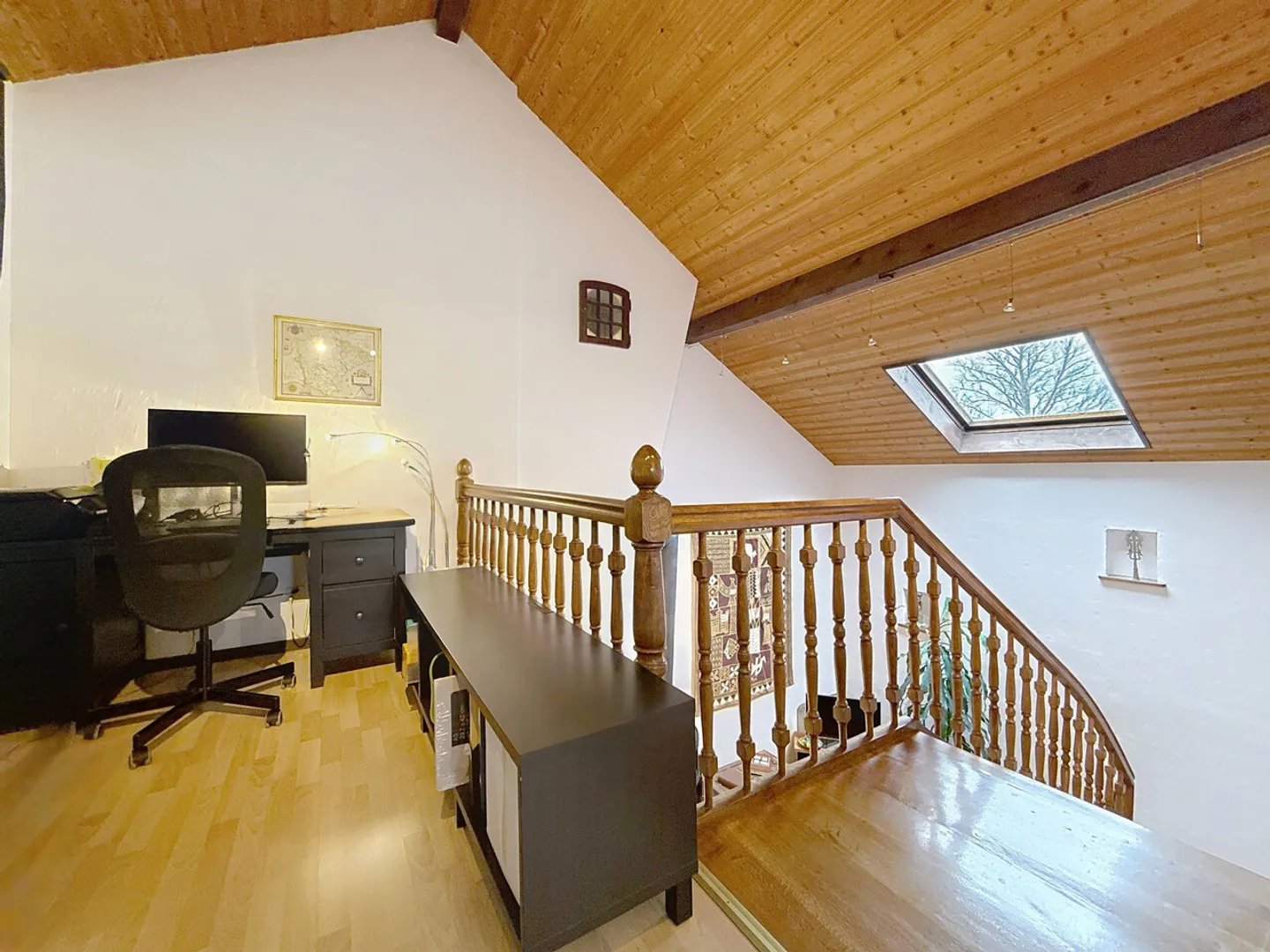 Charming duplex with terrace and balcony - Photo 9 of 14