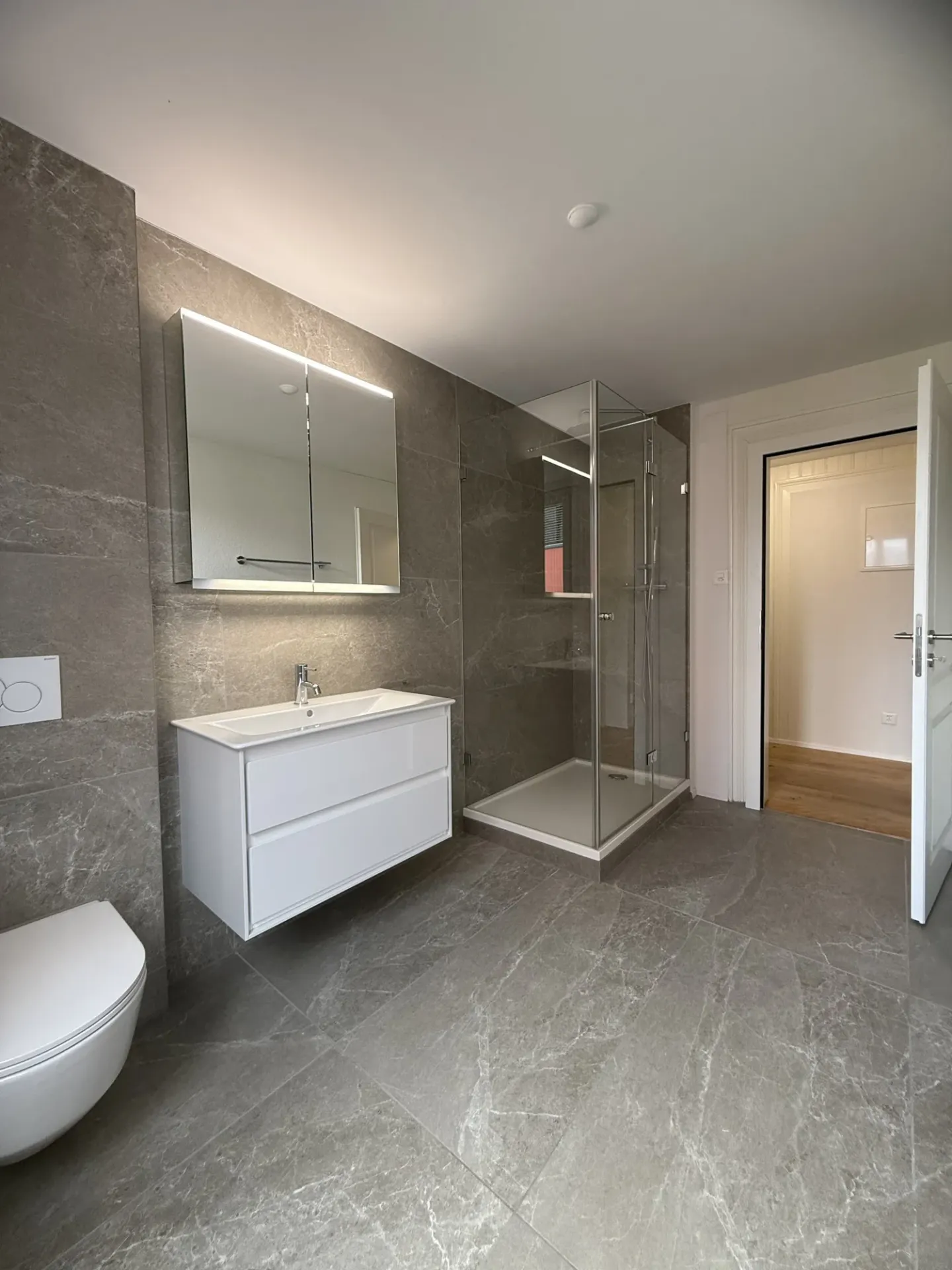 Appartamento 2 locali accogliente con balcone - Foto 3 di 8
