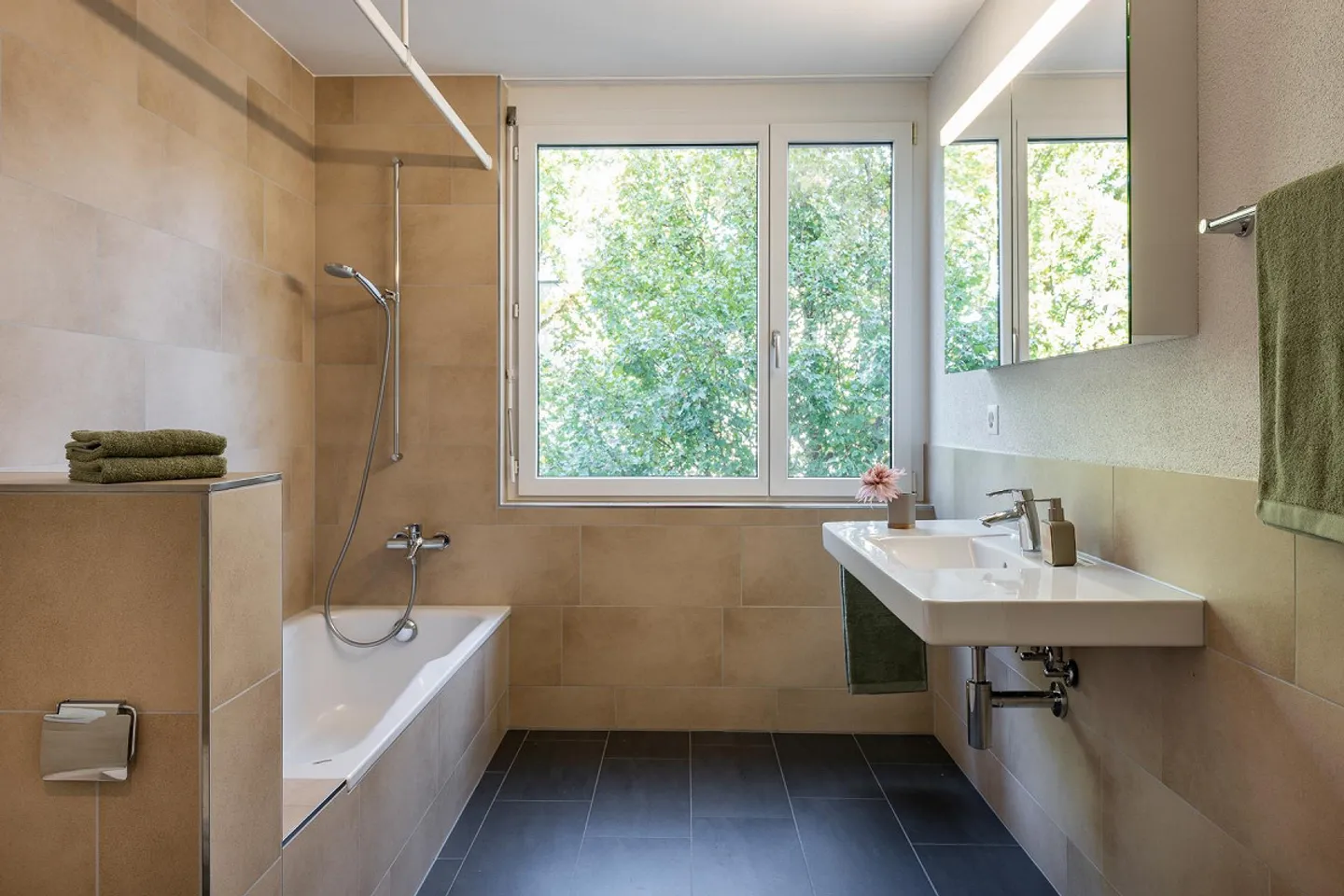 Modernes Apartment in ruhiger Lage - Foto 4 von 9