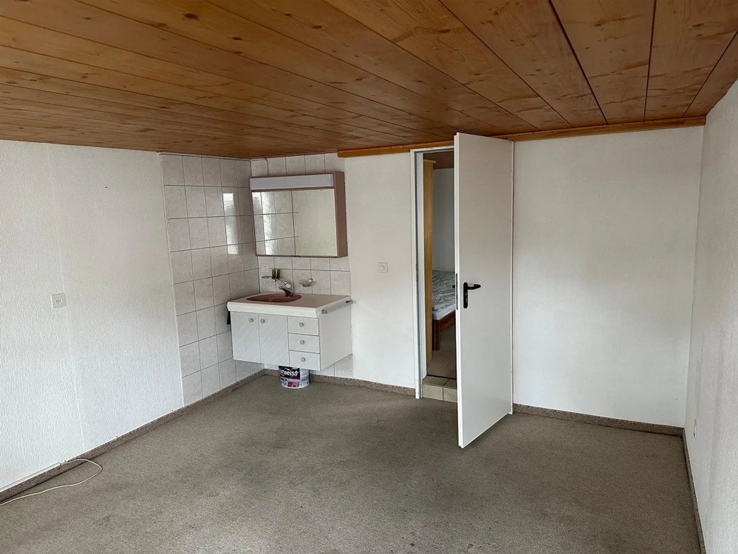 Ground Floor Apartment with Patio - Photo 4 of 4