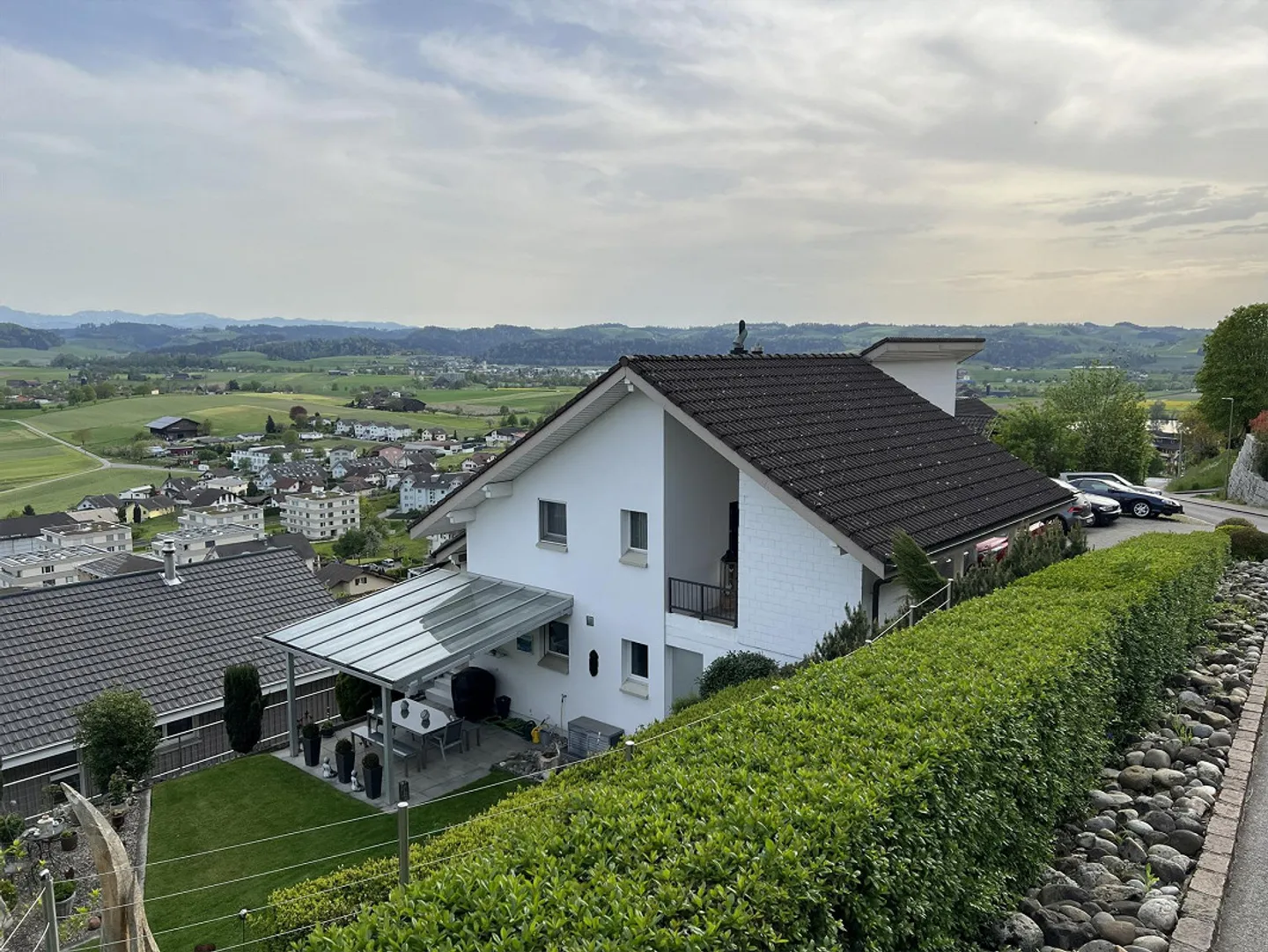 Maison individuelle spacieuse avec panorama alpin à Egolzwil - Photo 1 sur 4