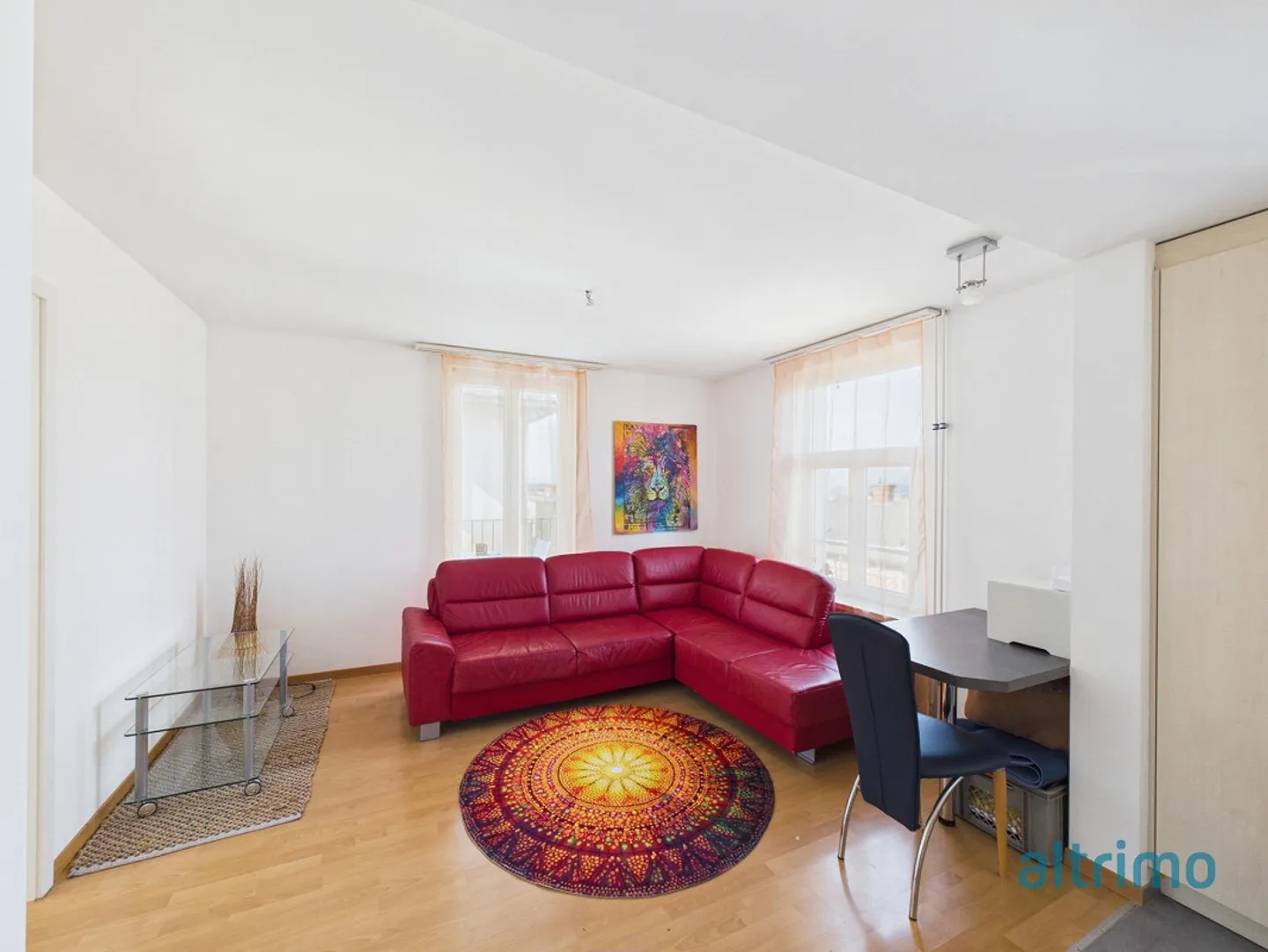 3-room apartment in a quiet location near the city center - Photo 3 of 6