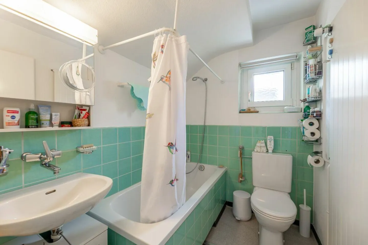 Ihr Familientraum im Grünen ist zentral gelegen - Foto 9 von 12