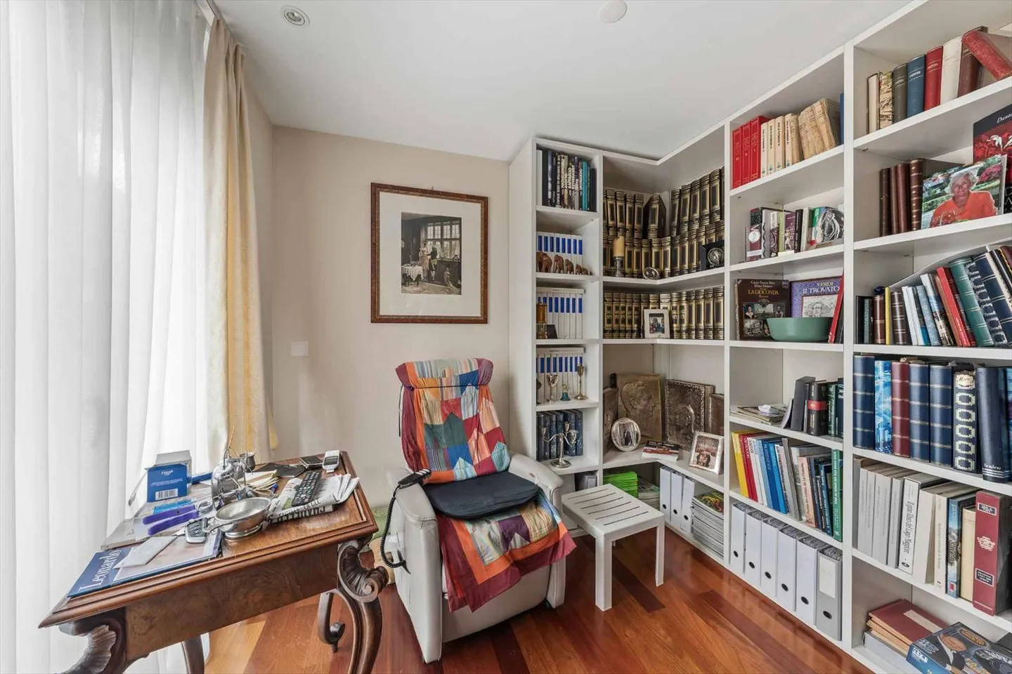 Luxury Duplex Apartment in the Heart of Nyon - Photo 5 of 12