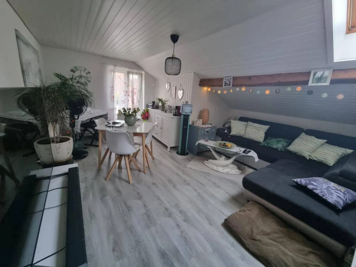 Edificio a uso misto - Foto 3 di 9