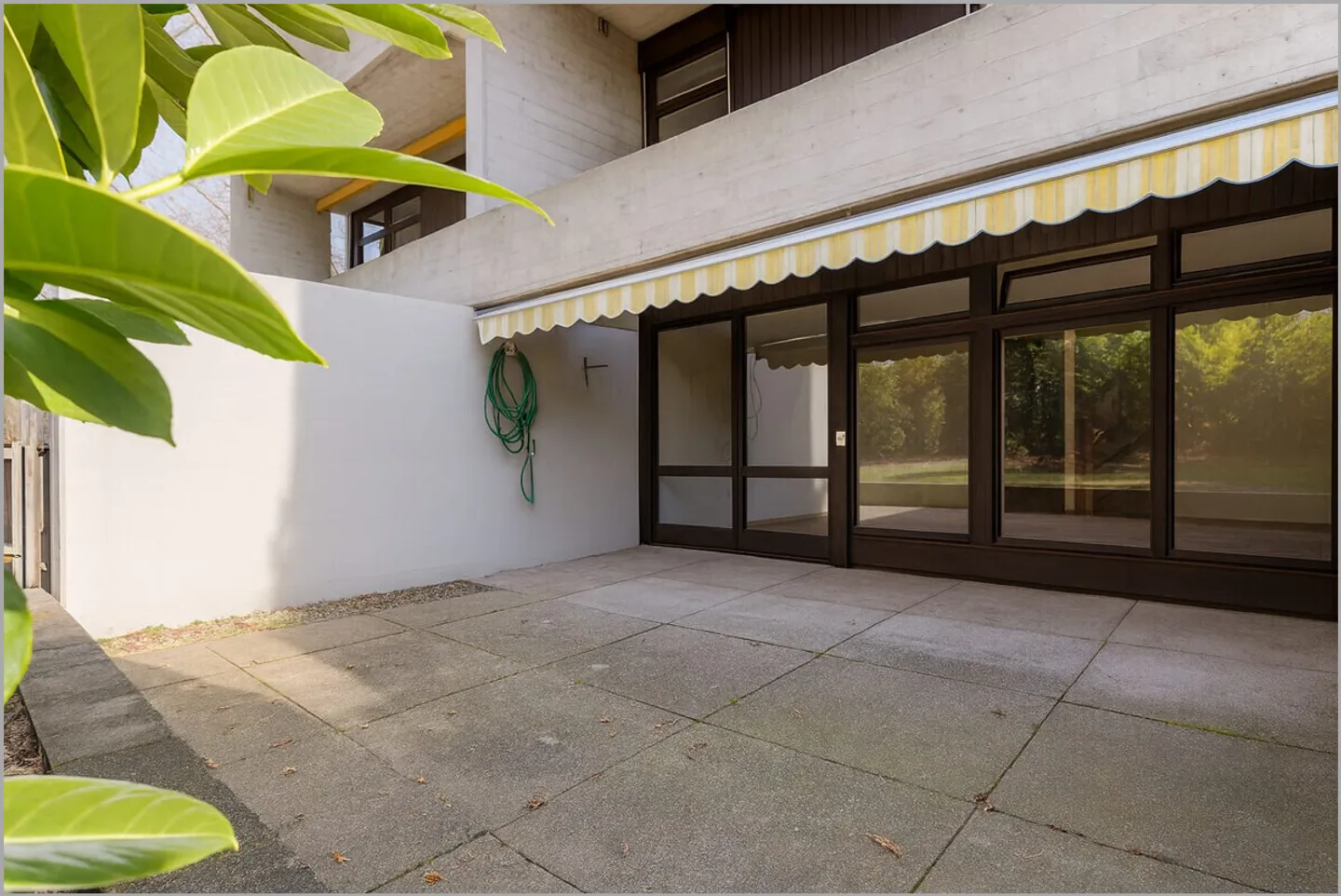 Single house for sale - Photo 1 of 8