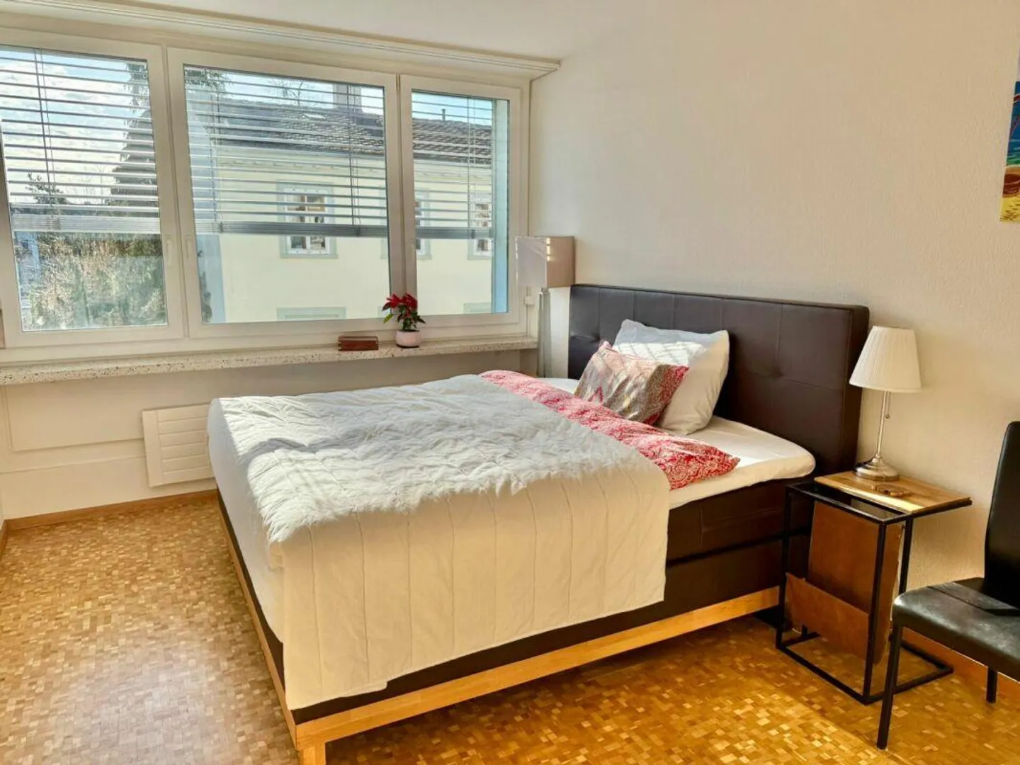 High-quality furnished 2-room apartment in Basel city available temporarily from 01.04.2026 - Photo 6 of 11