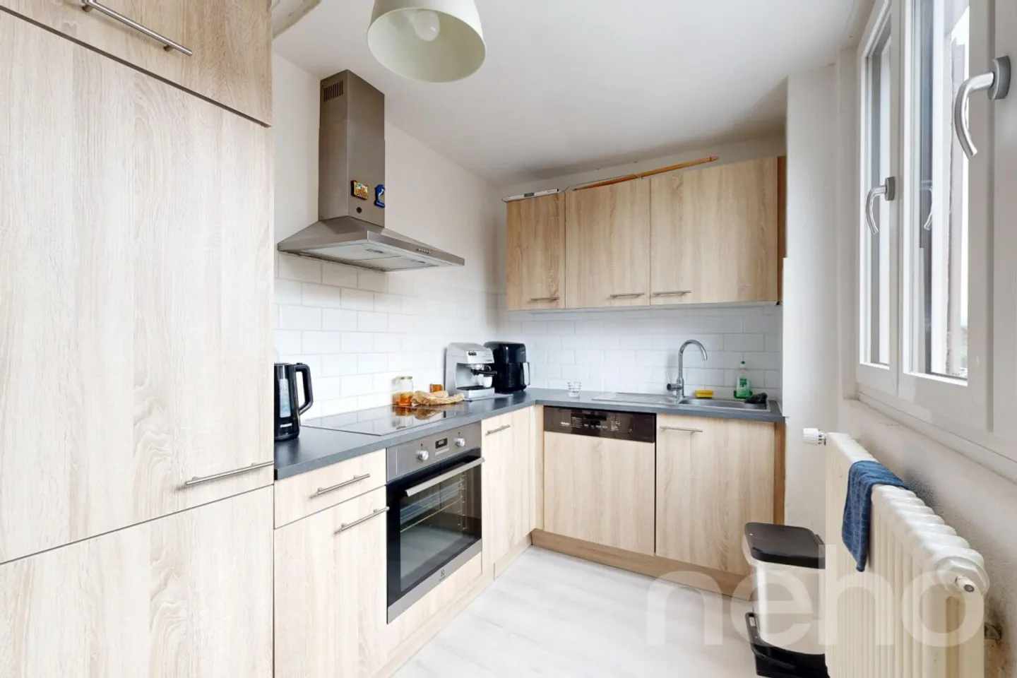 Immeuble de rendement rénové - Photo 8 sur 13
