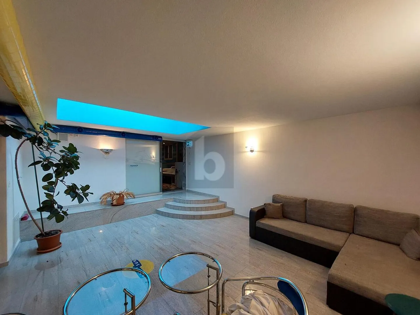 ATTRACTIVE LOCATION WITH GREAT POTENTIAL! - Photo 4 of 6