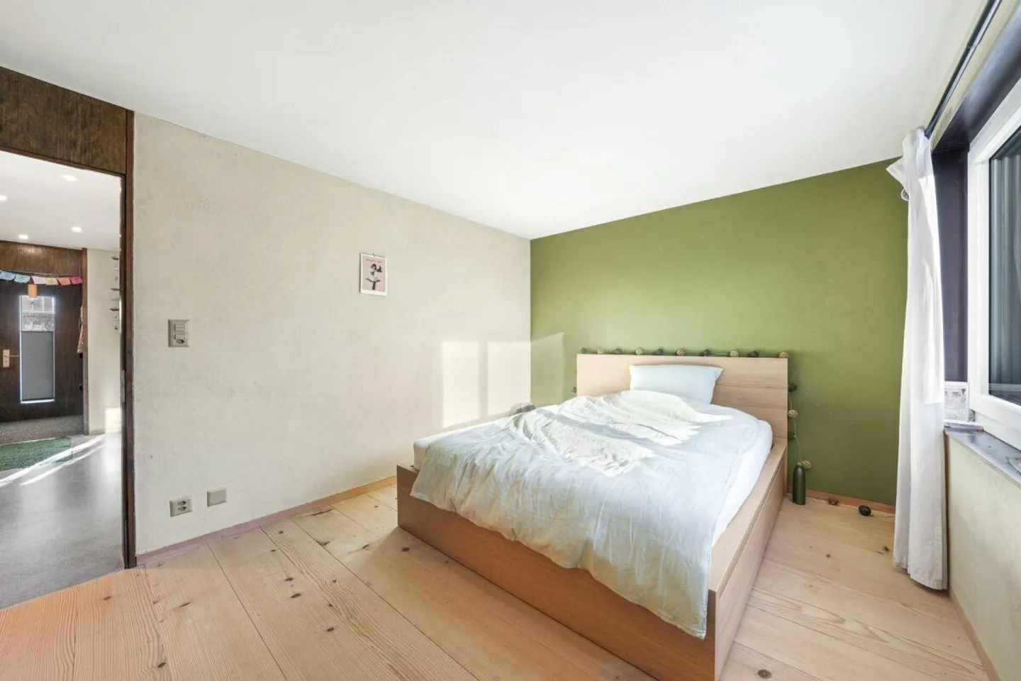 Casa unifamiliare sostenibile e stilosa con appartamento in una posizione tranquilla - Foto 7 di 19